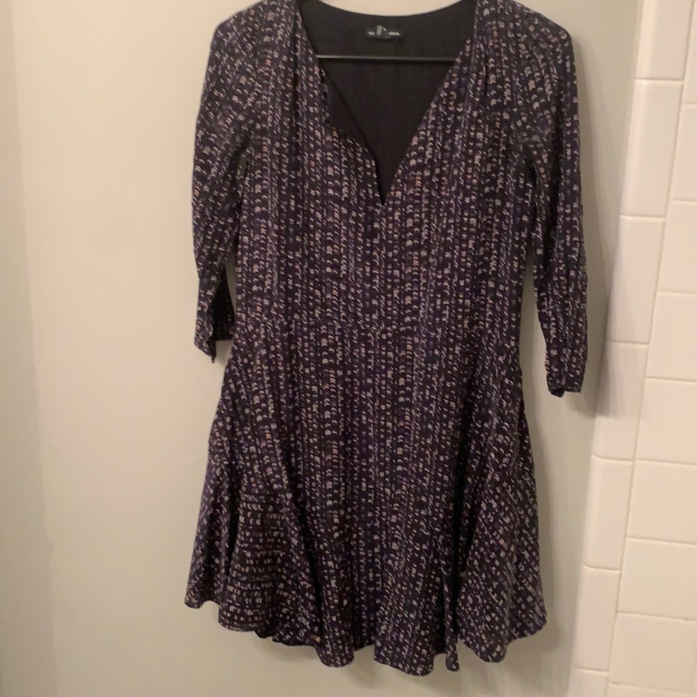 Club Monaco dress 3/4 sleeves. Silk, lined, pockets, flared